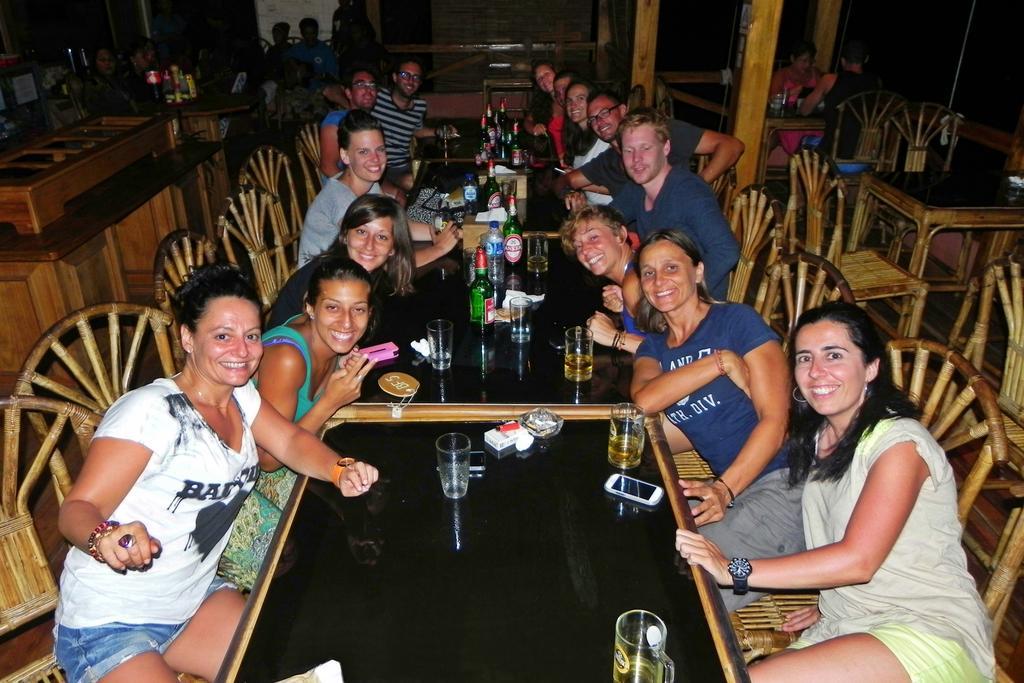 Bunaken Divers Sea Breeze Resort Exterior photo